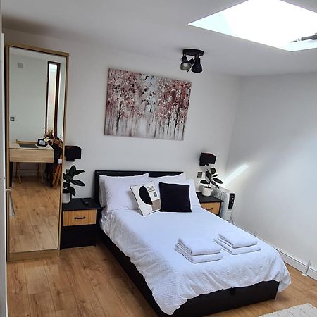 Canterbury Romantic Modern Home Goodnestone  ภายนอก รูปภาพ