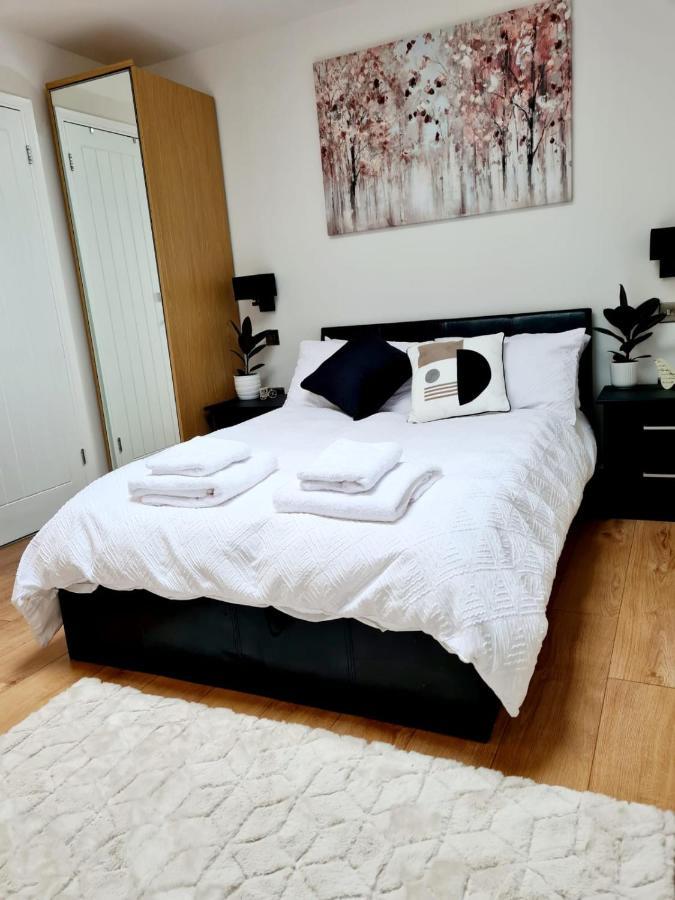 Canterbury Romantic Modern Home Goodnestone  ภายนอก รูปภาพ