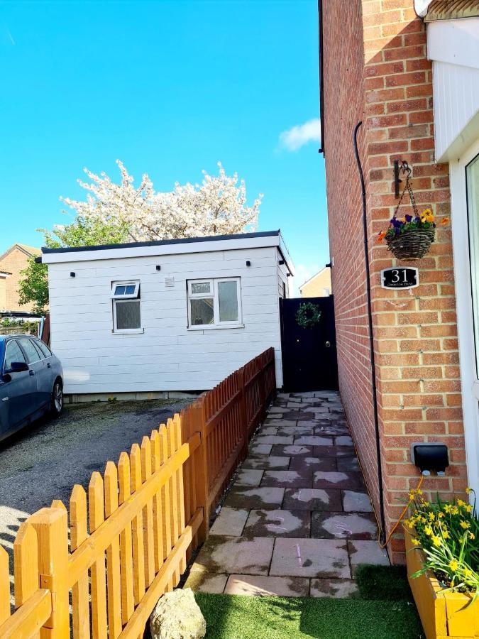 Canterbury Romantic Modern Home Goodnestone  ภายนอก รูปภาพ